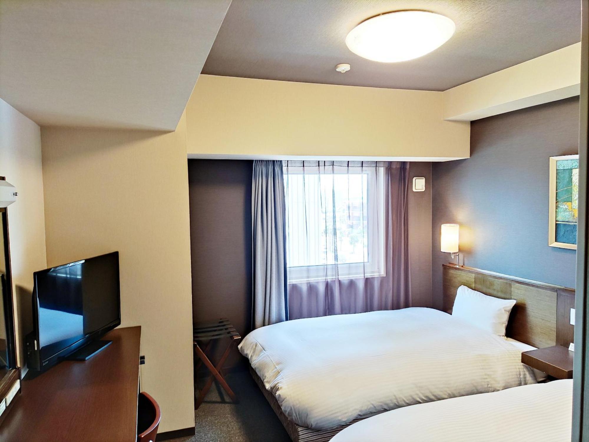 Hotel Route-Inn Gifuhashima Ekimae Экстерьер фото