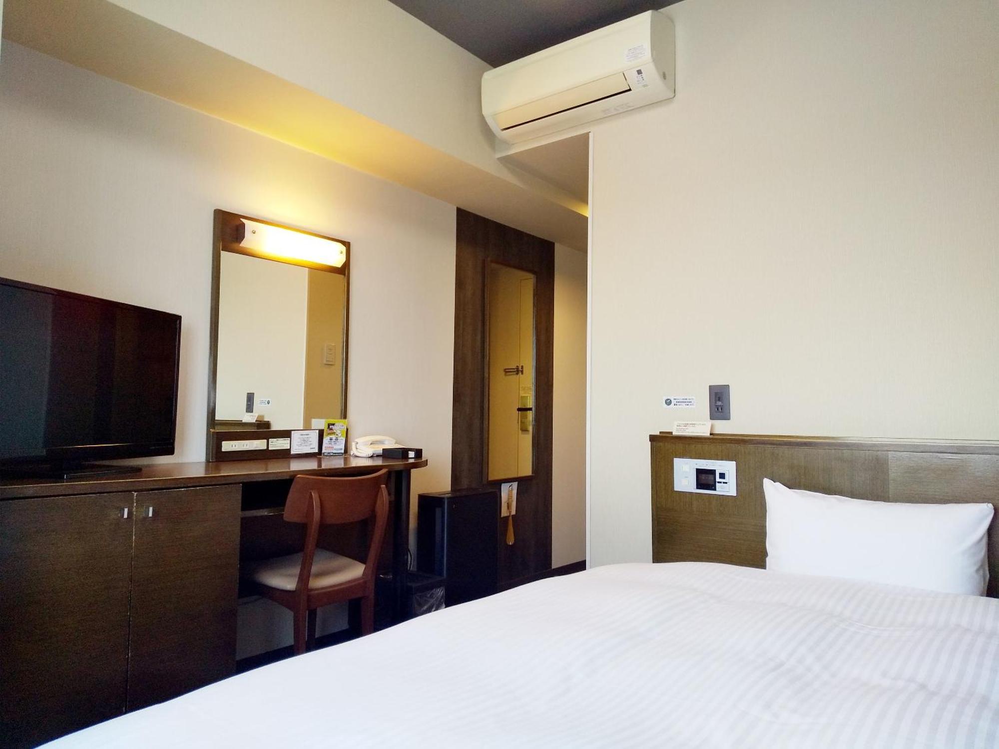 Hotel Route-Inn Gifuhashima Ekimae Экстерьер фото
